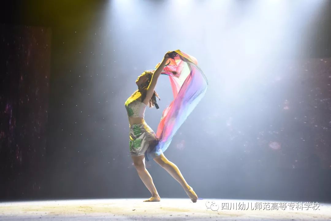 活力的舞蹈，跃动的生命与无尽的热情