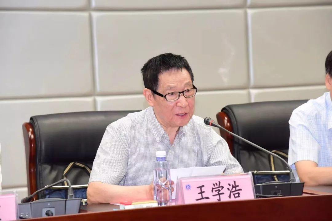 南京儿童医院肝科专家团队，守护儿童肝脏健康的守护者