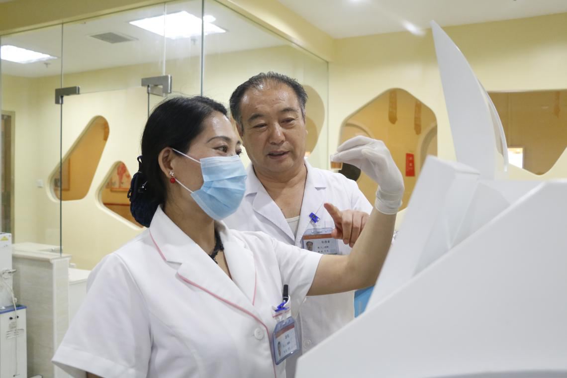 北京儿童专家，守护儿童健康的守护者