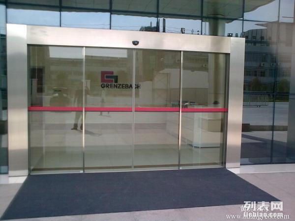 无框玻璃门吸，现代家居与商业空间的优选选择