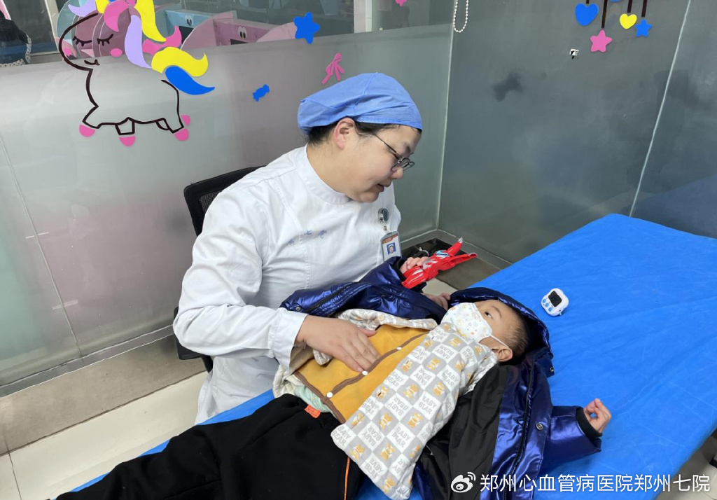 郑州儿科发烧专家——守护儿童健康的守护者