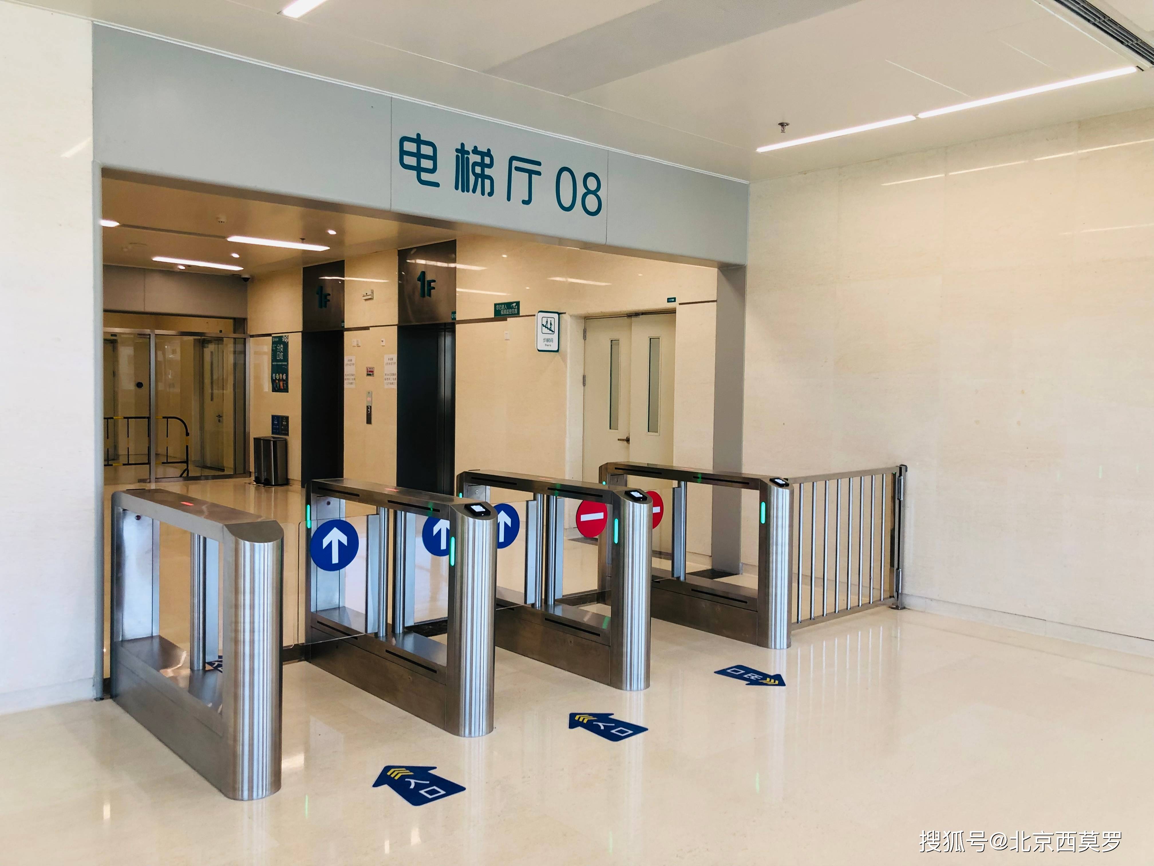 医院自动门，现代医疗设施的人性化革新