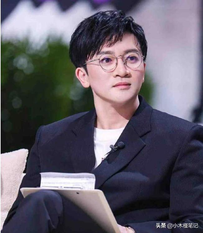 健身操教练，引领健康生活的专业导师