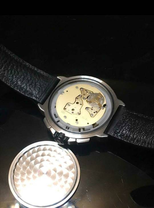 如何辨别豪雅镜片的真假