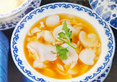 乌鱼蛋花汤，一道传统美食的制作方法
