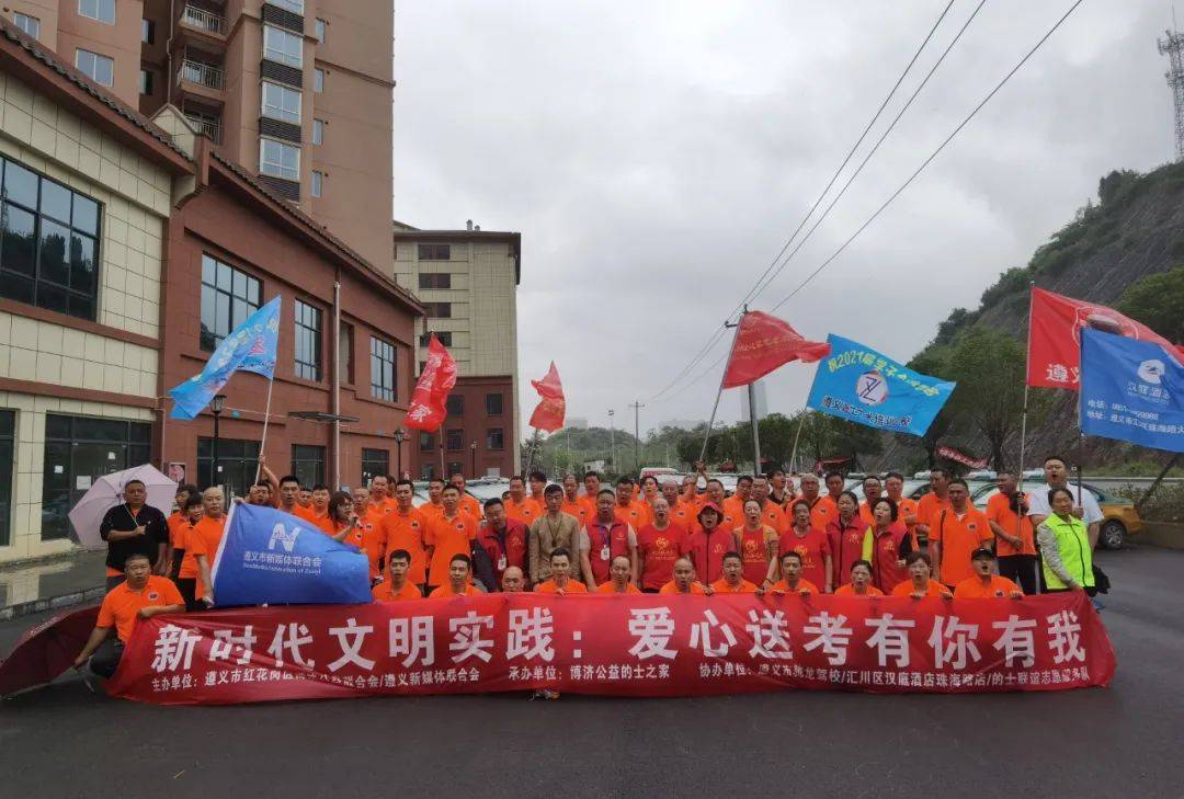 红头文件下的扶贫行动，探索与实践