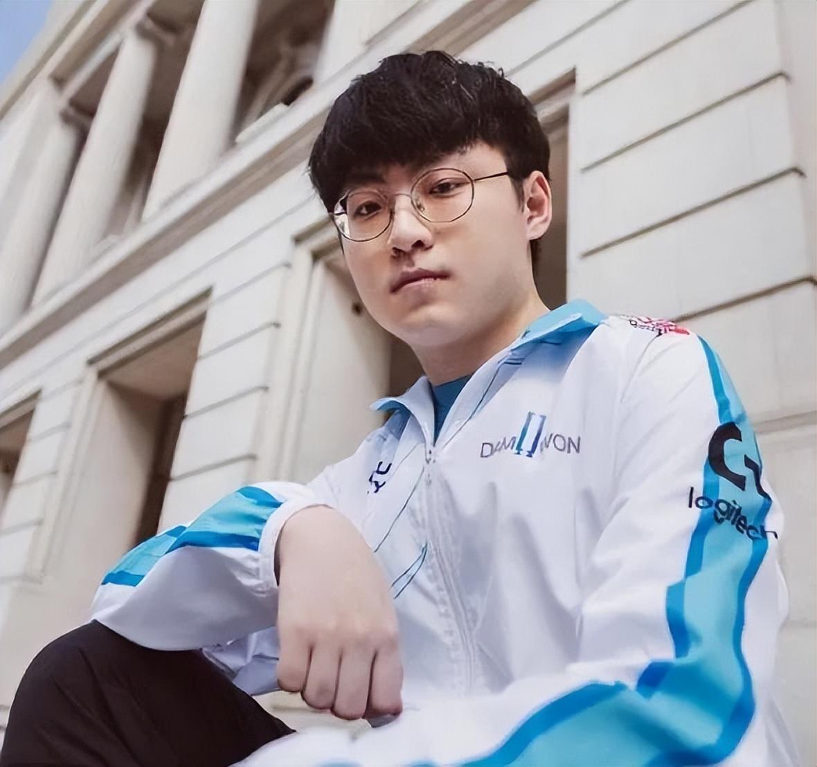 DK Dota2新阵容，重塑荣耀之路