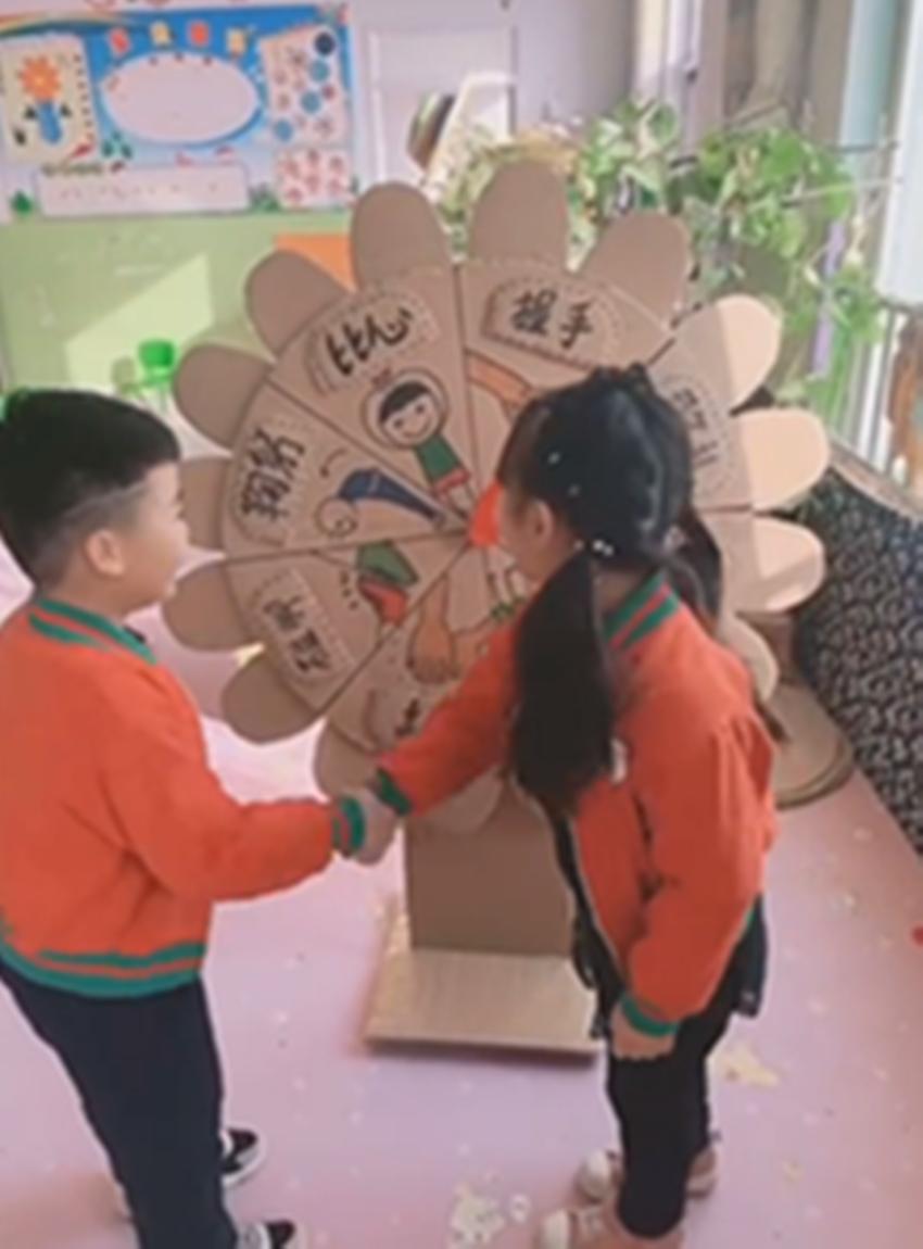 幼儿园游戏美术教学的探索与实践