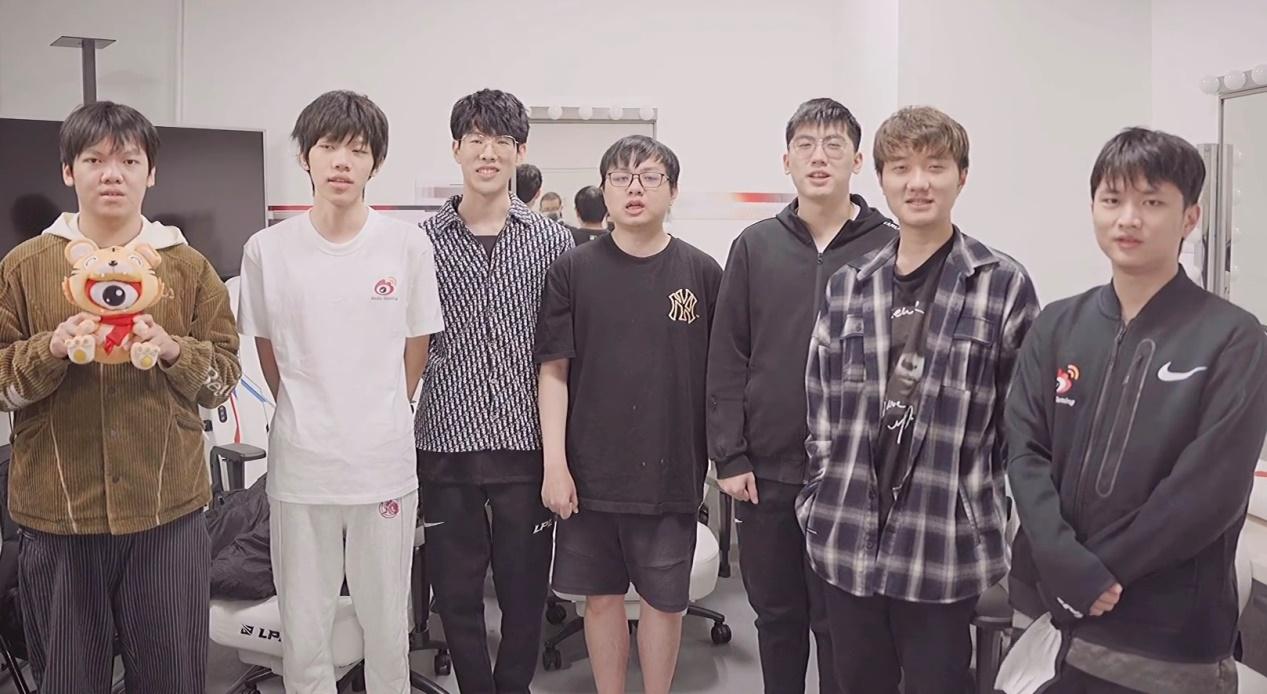 DOTA1中单经典对线阵容解析